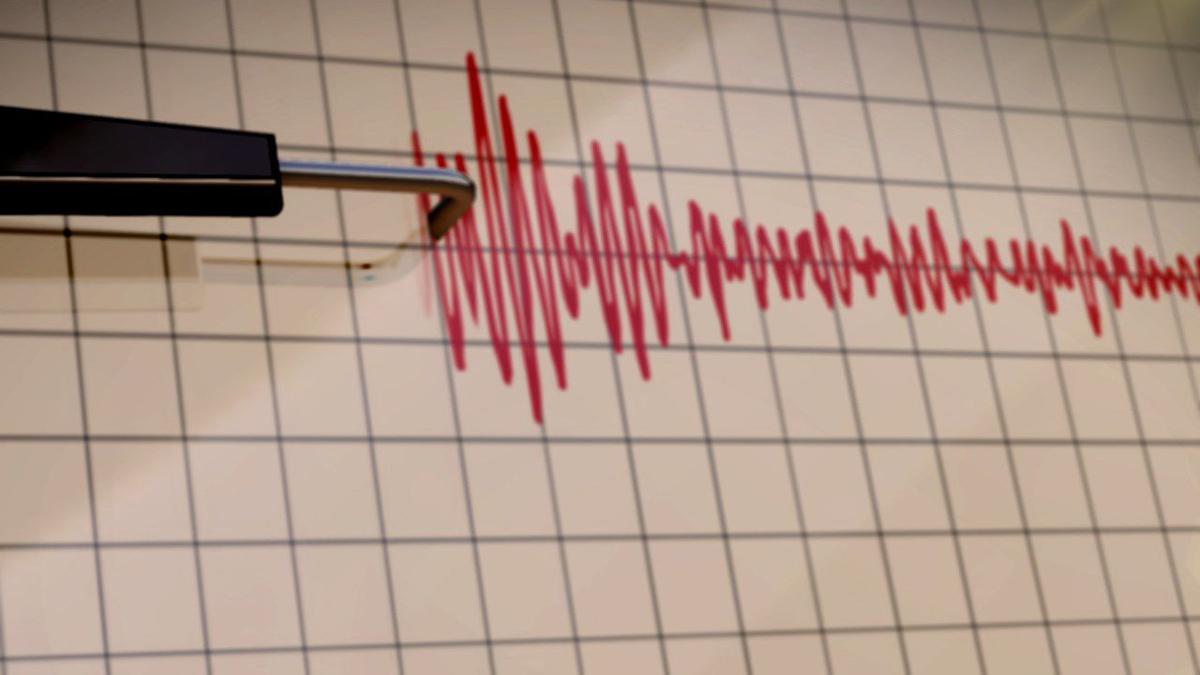 Forecasting earthquake aftershock locations with AI-assisted science