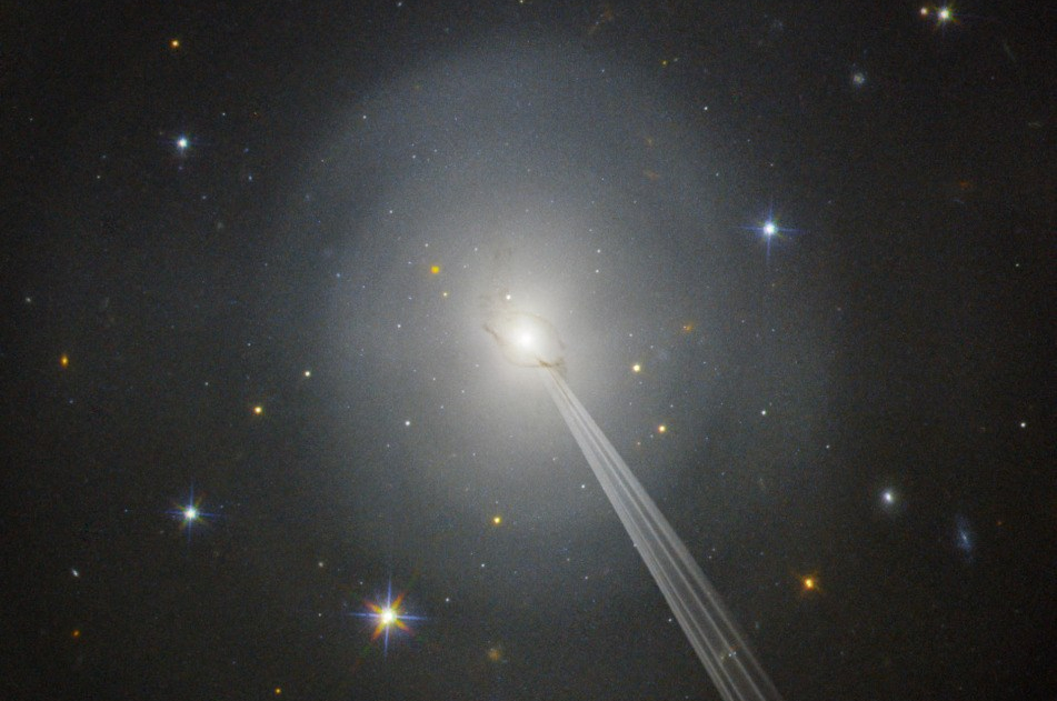 Jet from Neutron-Star Merger GW170817 Appeared to Move Four Times Faster than Light